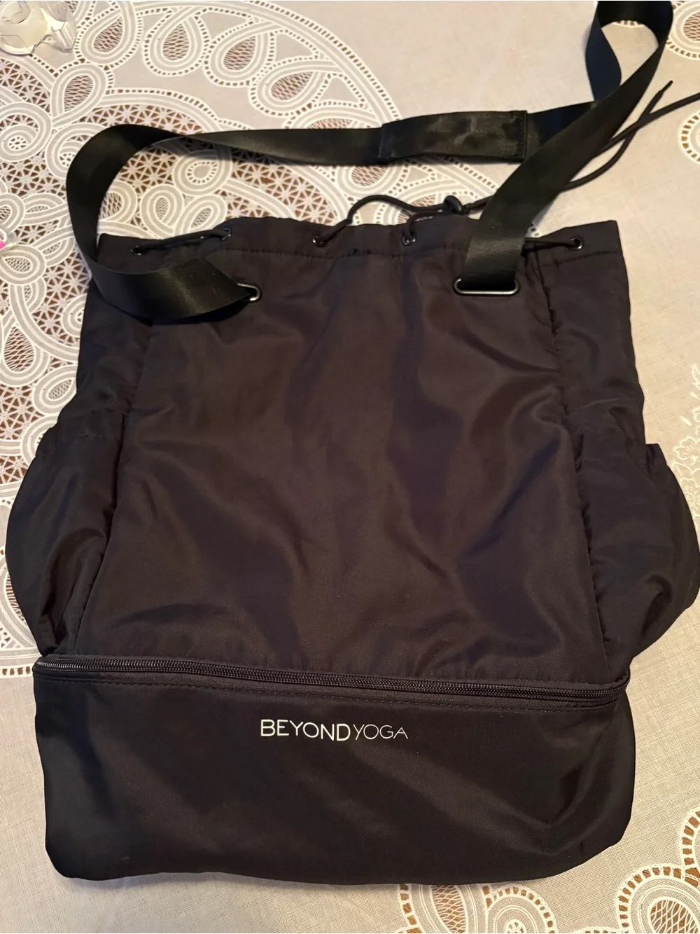 Beyond Yoga Black Drawstring Convertible Gym Backpack/Crossbody